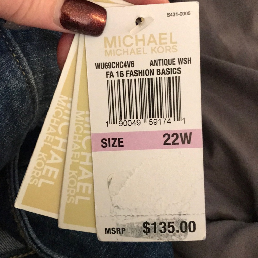 Micheal Kors jeans - Picture 3 of 8